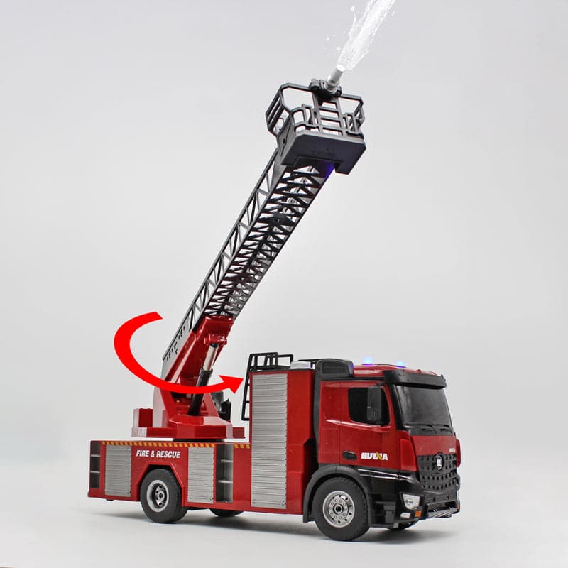Huina 1561 1:14 RC Fire Truck RTR — view 3