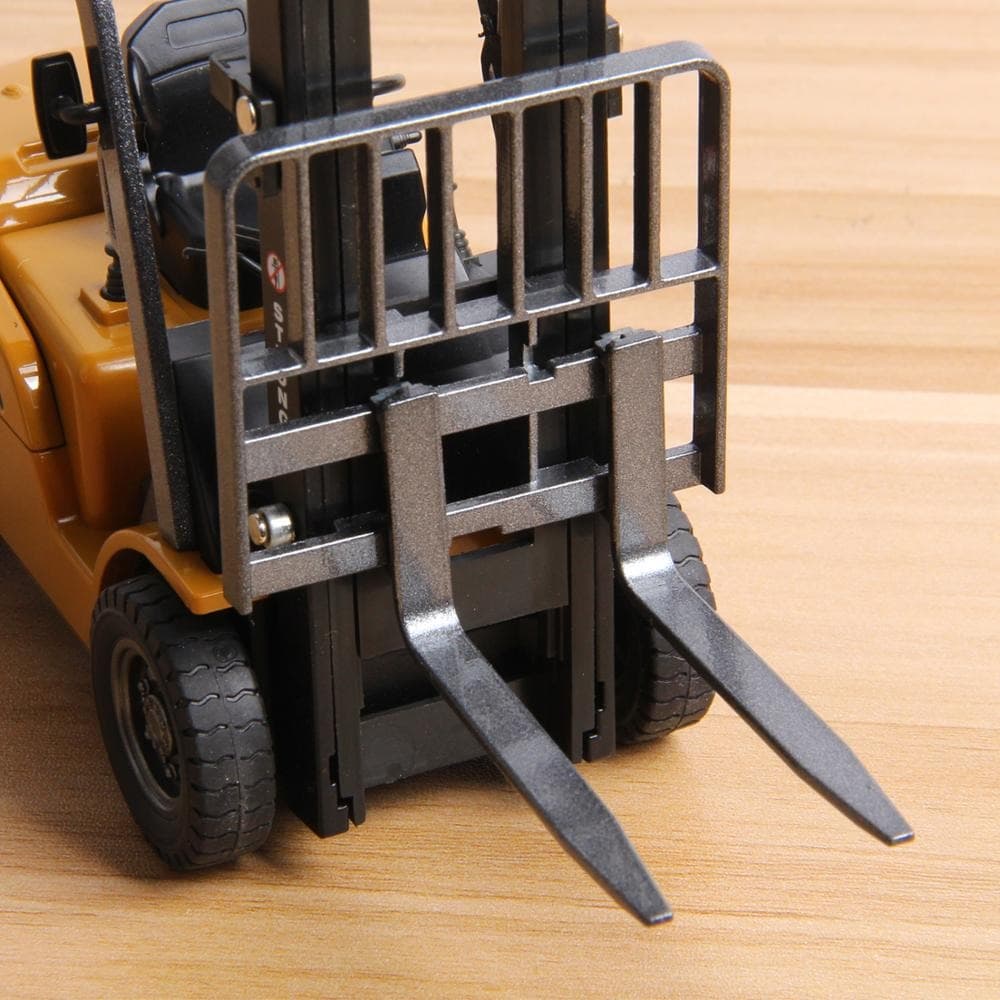 Huina 1717 1:50 Alloy Diecast Forklift — view 2
