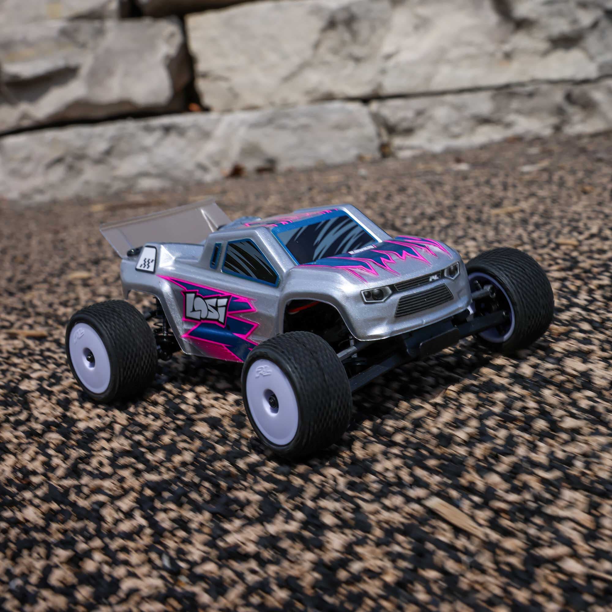 Micro-T 1:28 2WD Stadium Truck RTR w/ Battery & Charger, Silver — view 8