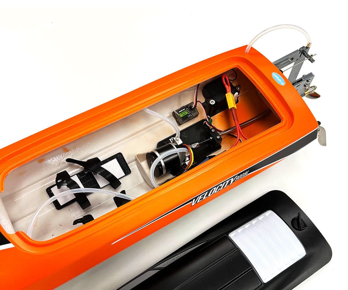 Velocity 900BL Brushless Deep Vee Boat RTR — view 2