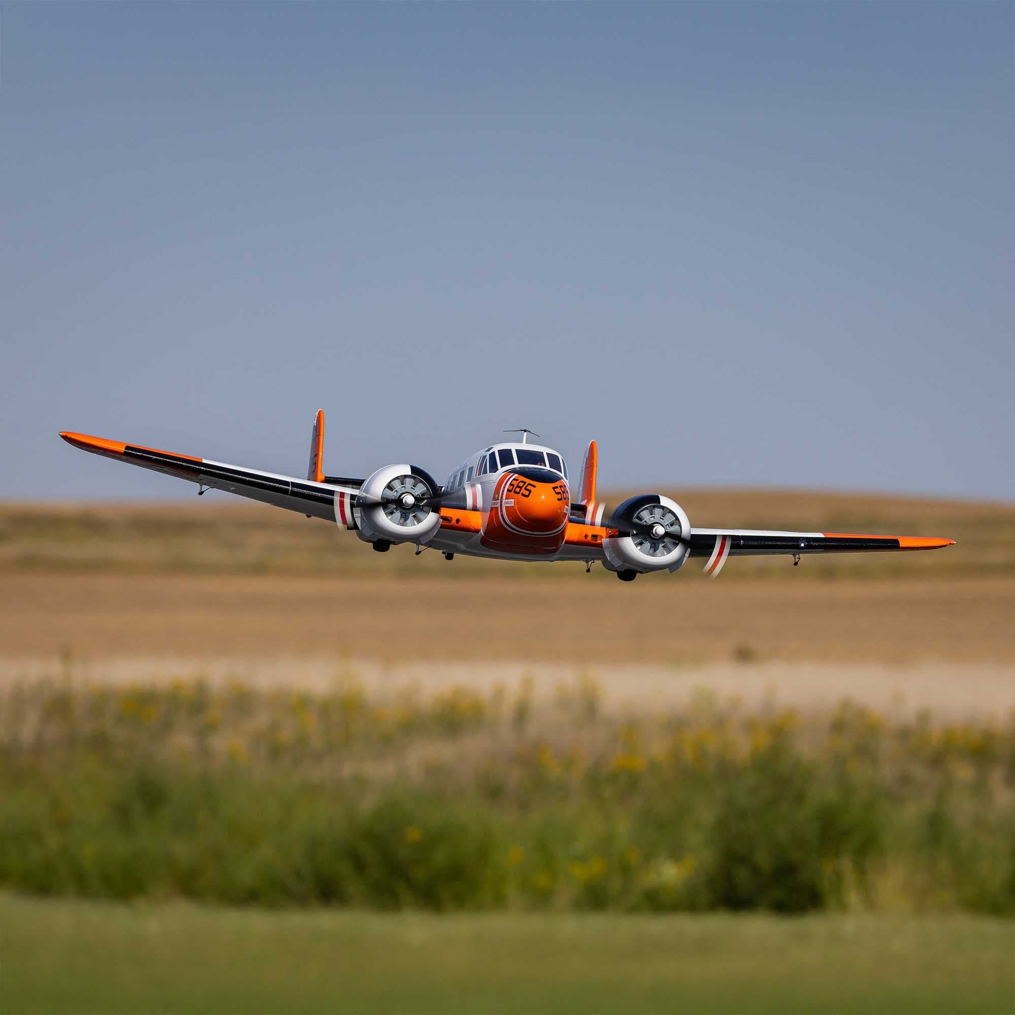 Beechcraft D18/RC-45J 1.5M Twin BNF — view 6